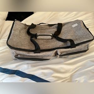 Cricut machine storage bag.